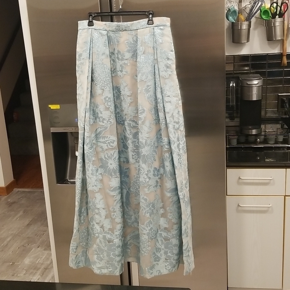 💕ST. JOHN💕 Bethany Metallic Floral Floral Organza/Jacquard Ball Skirt 10 NWOT - Picture 3 of 14